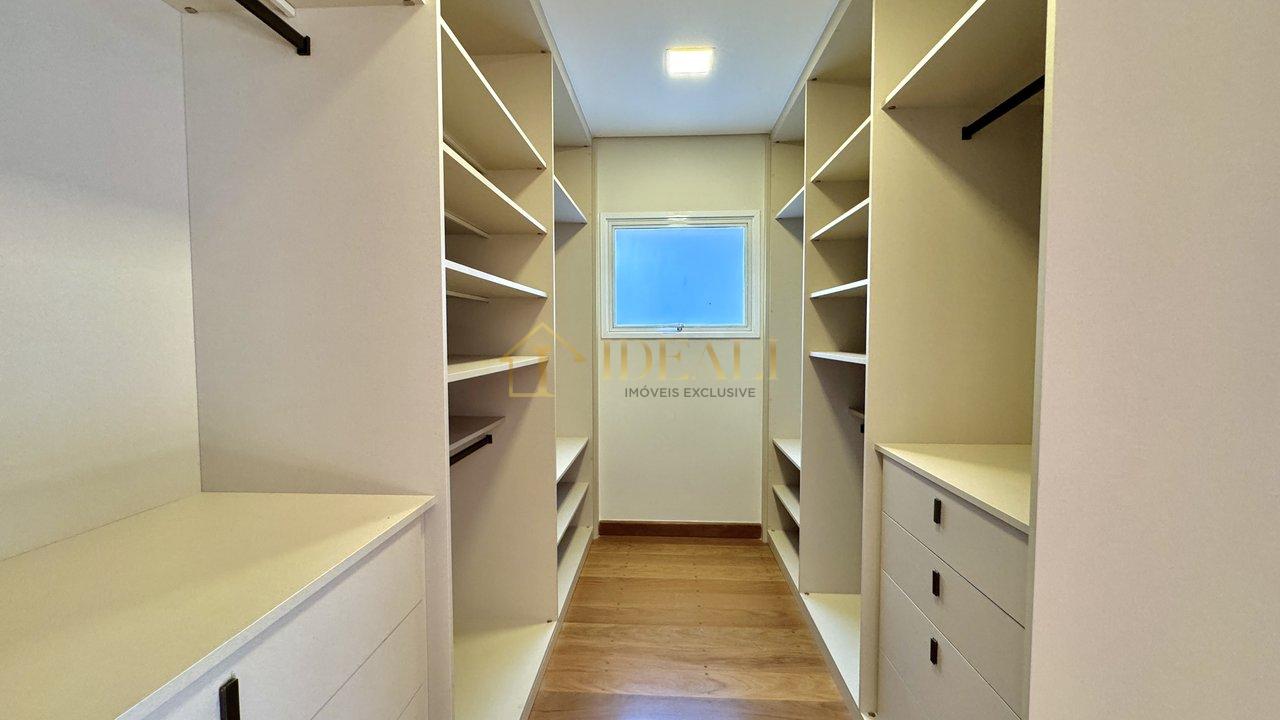 LINDA CASA NO RESIDENCIAL TAMBORÉ - Barueri - 