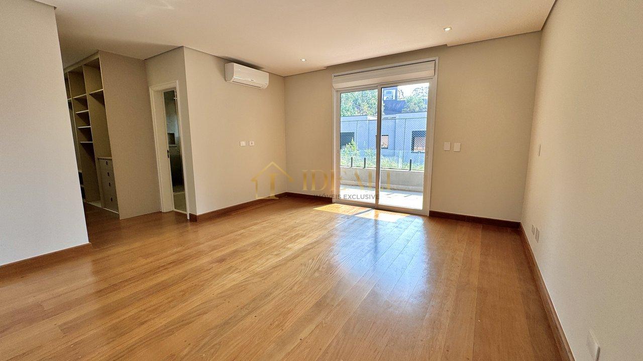 LINDA CASA NO RESIDENCIAL TAMBORÉ - Barueri - 