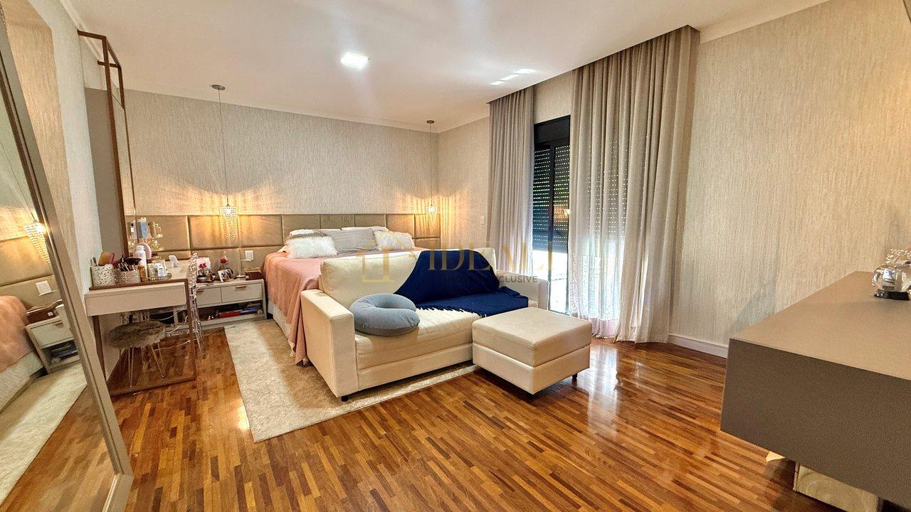 BELA CASA NO CONDOMINIO TAMBORÉ 10 - Santana de Parnaíba - 