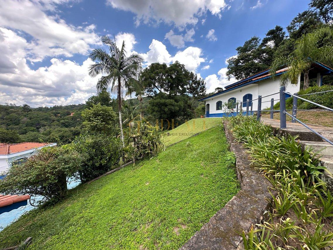 Chácara em Atibaia 7400mil m² estilo colonial em loteamento, 10 minutos da Fernão dias - Atibaia - 