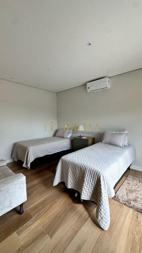 LINDA CASA NO CONDOMIO PORTAL JAPY GOLF - Cabreuva - 