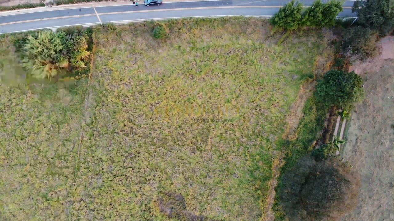 TERRENO AMPLO EM VARGEM SP - Várgem - 