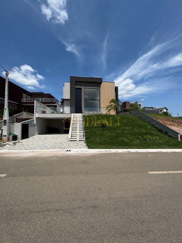 LINDA CASA NO RESIDENCIAL LAGOS DE JARINU - Jarinu - 