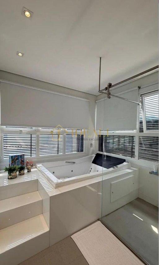 CASA DE ALTO PADRÃO NO CONDOMÍNIO BELLA CORTA FAZENDA RODEIO Avenida Rodolfo Alves dos Santos Mogi das Cruzes - 