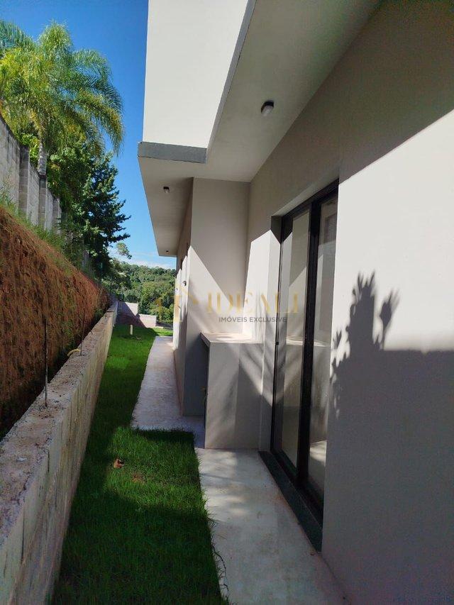 LUXUOSA CASA NO CONDOMÍNIO TERRA CAXAMBÚ Rua Franklin Willian Franz Jundiaí - 