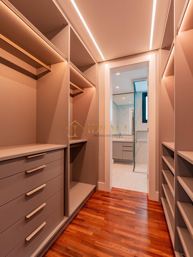 LINDA CASA NO CONDOMINIO ALPHAVILLE 1 - Barueri - 
