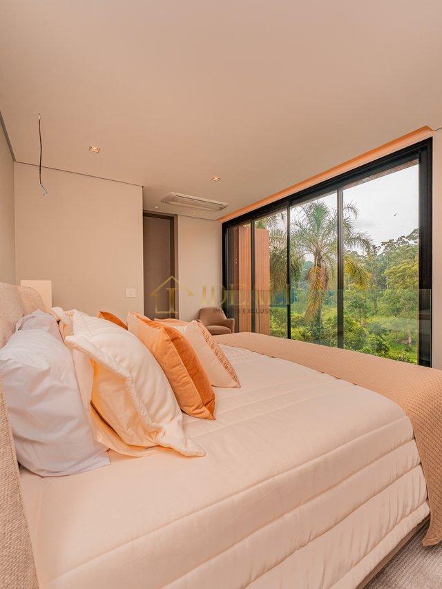 LINDA CASA NO CONDOMINIO ALPHAVILLE 1 - Barueri - 