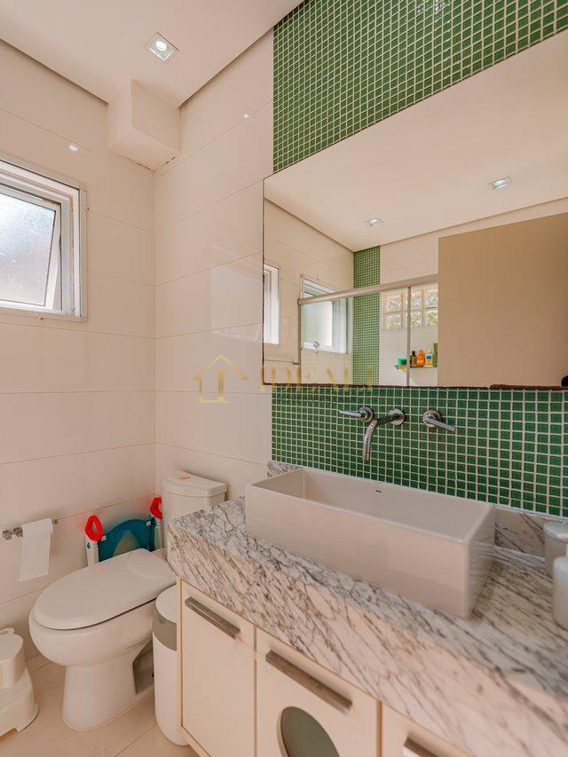BELISSIMA CASA NO CONDOMINIO ALPHAVILLE 3 - Santana de Parnaíba - 