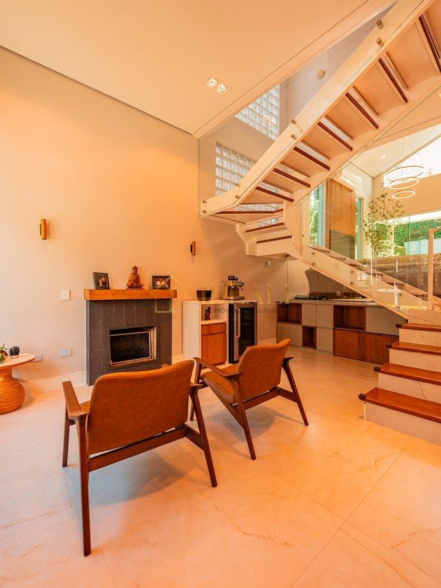 BELISSIMA CASA NO CONDOMINIO ALPHAVILLE 3 - Santana de Parnaíba - 