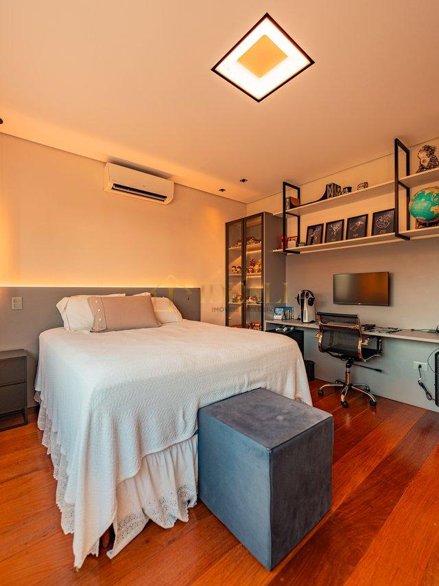 BELA CASA NO CONDOMINIO ALPHAVILLE 4 - Santana de Parnaíba - 