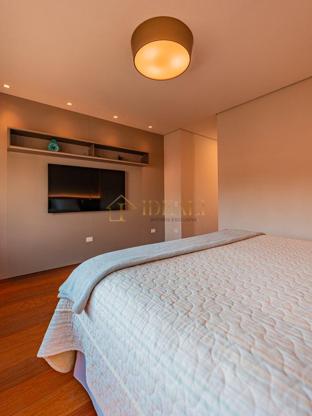 BELA CASA NO CONDOMINIO ALPHAVILLE 4 - Santana de Parnaíba - 