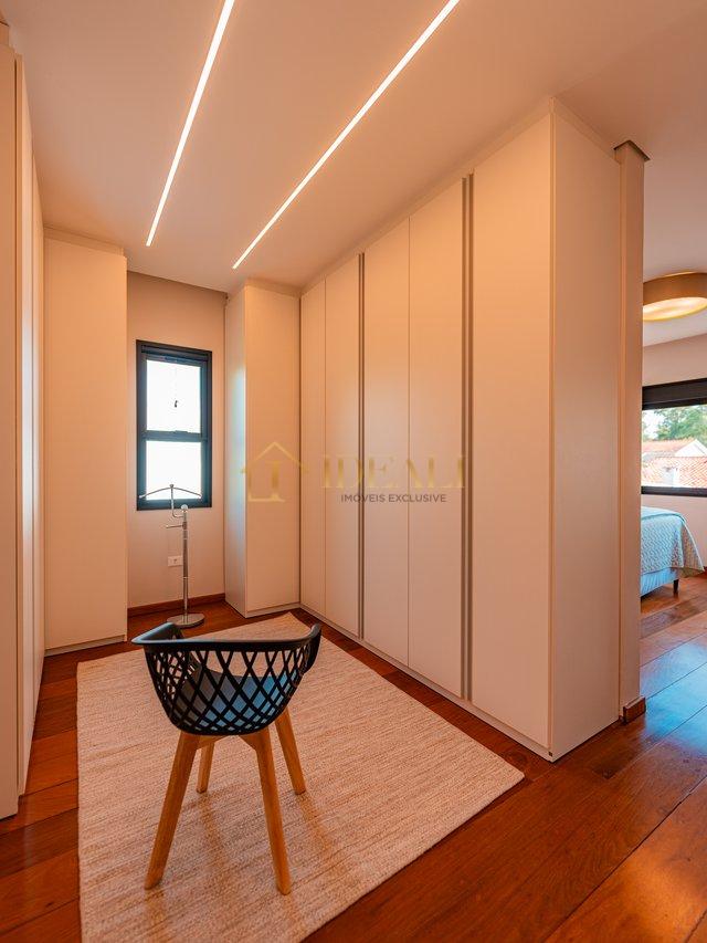 BELA CASA NO CONDOMINIO ALPHAVILLE 4 - Santana de Parnaíba - 