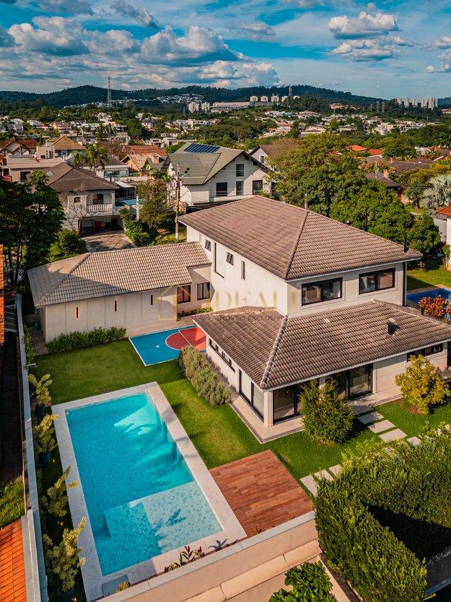 BELA CASA NO CONDOMINIO ALPHAVILLE 4 - Santana de Parnaíba - 