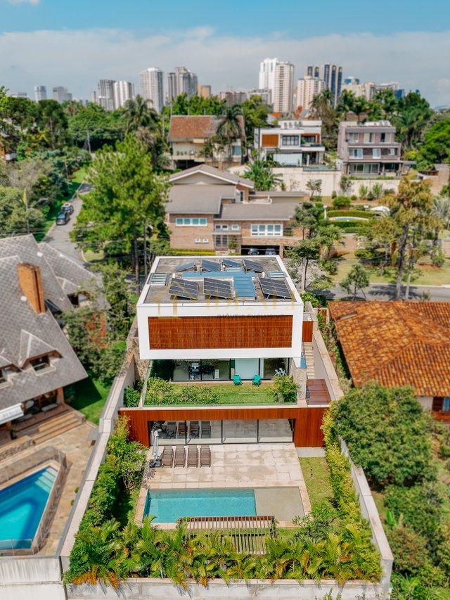 LINDA CASA NO CONDOMINIO ALPHAVILLE ZERO - Barueri - 