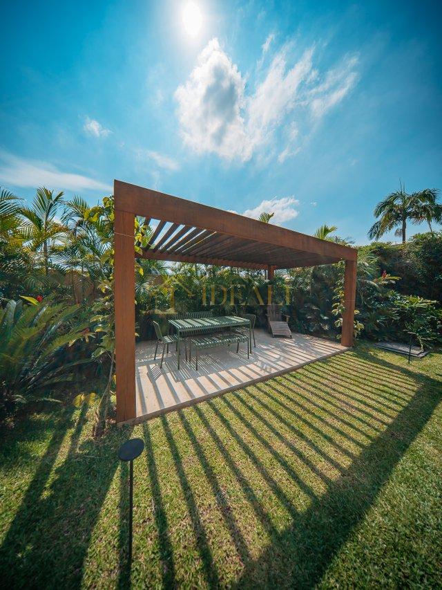 LINDA CASA NO CONDOMINIO ALPHAVILLE ZERO - Barueri - 
