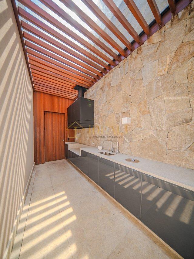 LINDA CASA NO CONDOMINIO ALPHAVILLE ZERO - Barueri - 