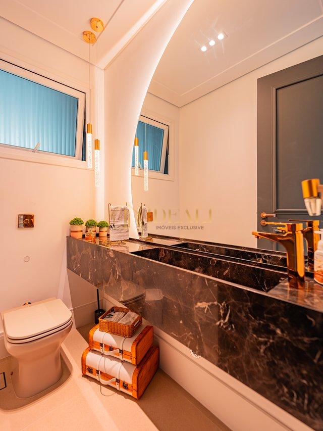 LINDA CASA NO CONDOMINIO GENISIS - Santana de Parnaíba - 