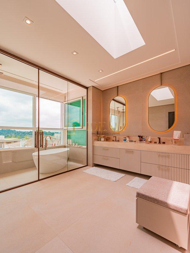 LINDA CASA NO CONDOMINIO GENISIS - Santana de Parnaíba - 