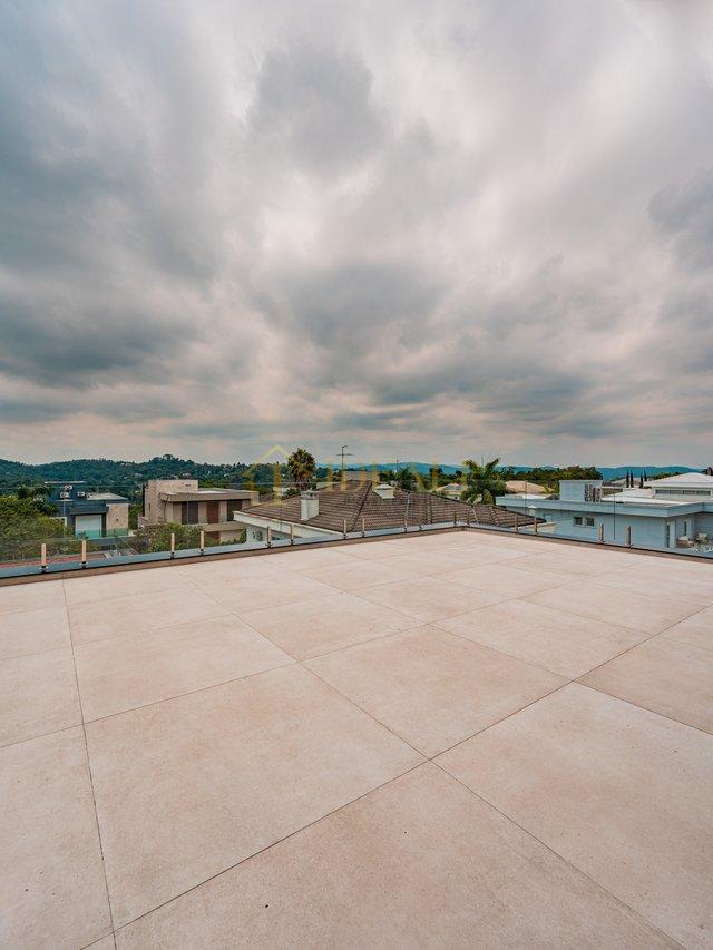 LINDA CASA NO CONDOMINIO GENISIS - Santana de Parnaíba - 