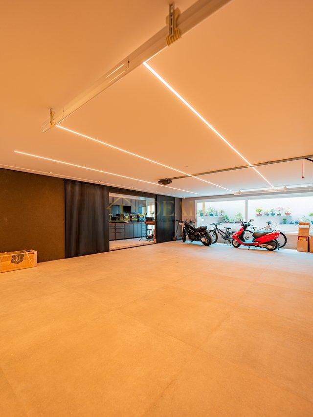 LINDA CASA NO CONDOMINIO GENISIS - Santana de Parnaíba - 