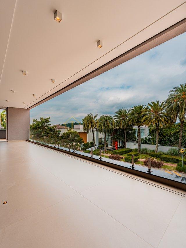 LINDA CASA NO CONDOMINIO GENISIS - Santana de Parnaíba - 