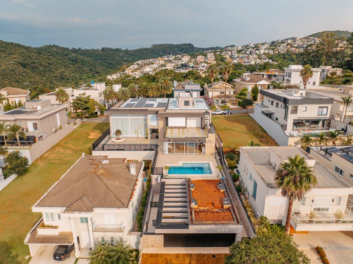 LINDA CASA NO CONDOMINIO GENISIS - Santana de Parnaíba - 