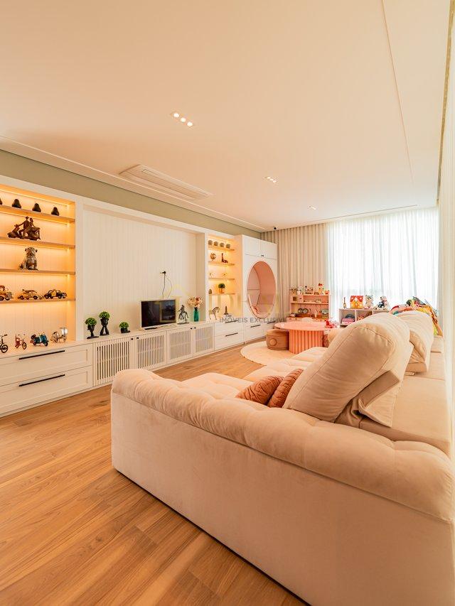 LINDA CASA NO CONDOMINIO GENISIS - Santana de Parnaíba - 