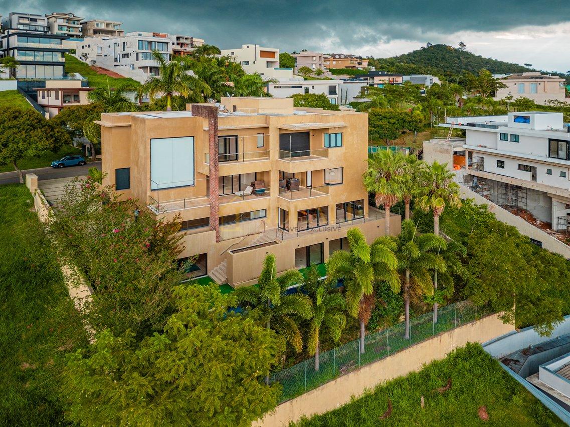 LINDA CASA NO CONDOMINIO GENESIS 2 - Santana de Parnaíba - 