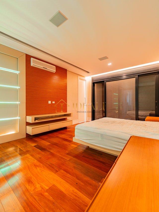 LINDA CASA NO CONDOMINIO GENESIS 2 - Santana de Parnaíba - 