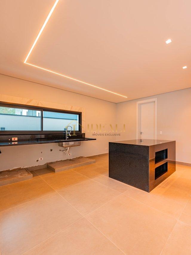 LINDA CASA NO CONDOMINIO ITHAYE - Santana de Parnaíba - 
