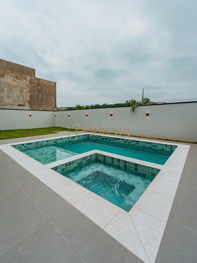 LINDA CASA NO CONDOMINIO ITHAYE - Santana de Parnaíba - 