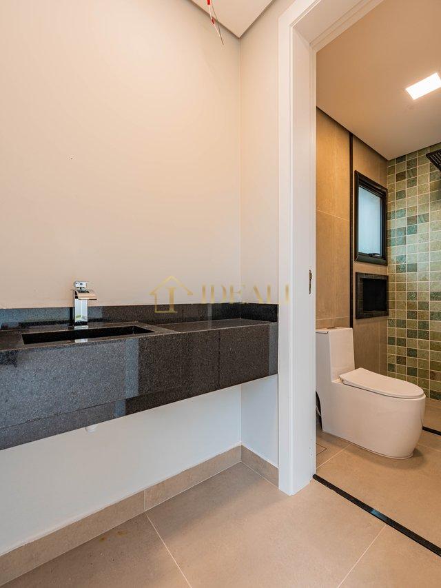 LINDA CASA NO CONDOMINIO ITHAYE - Santana de Parnaíba - 