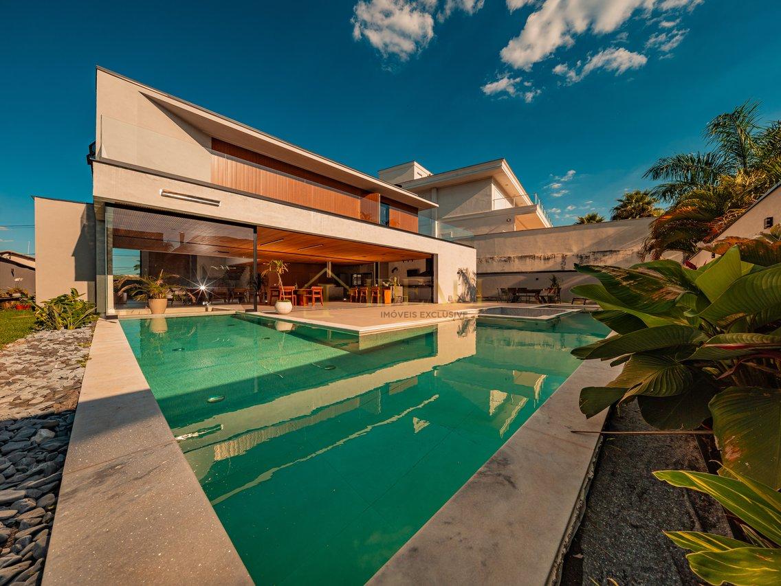 LINDA CASA NO CONDOMINIO RESERVA SANTA MARIA - Jandira - 