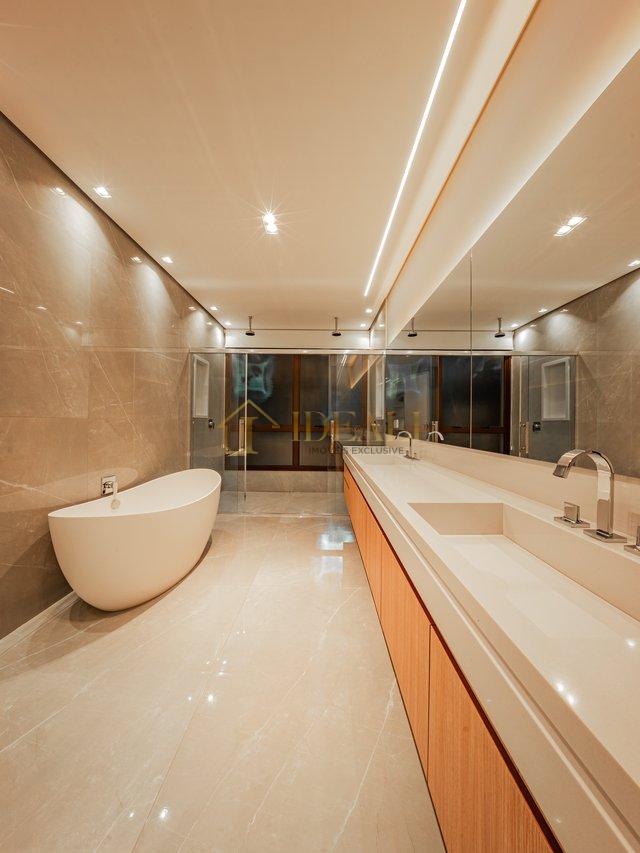 LINDA CASA NO CONDOMINIO VILLA SOLAIA - Barueri - 