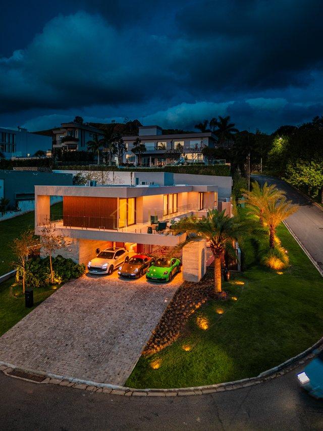 LINDA CASA NO CONDOMINIO VILLA SOLAIA - Barueri - 