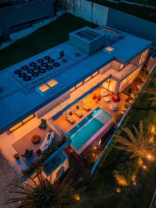 LINDA CASA NO CONDOMINIO VILLA SOLAIA - Barueri - 