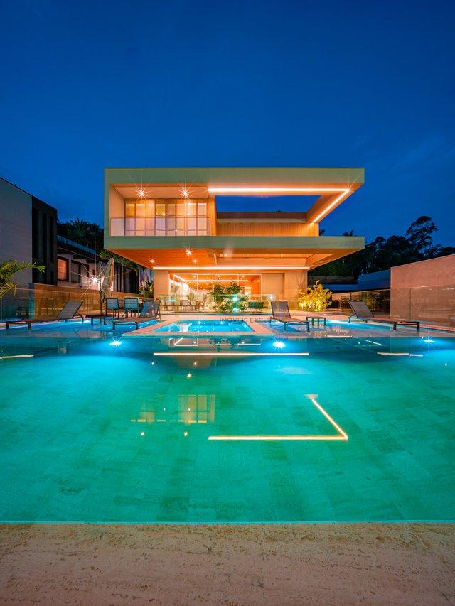 LINDA CASA NO CONDOMINIO TAMBORÉ 2 - Santana de Parnaíba - 