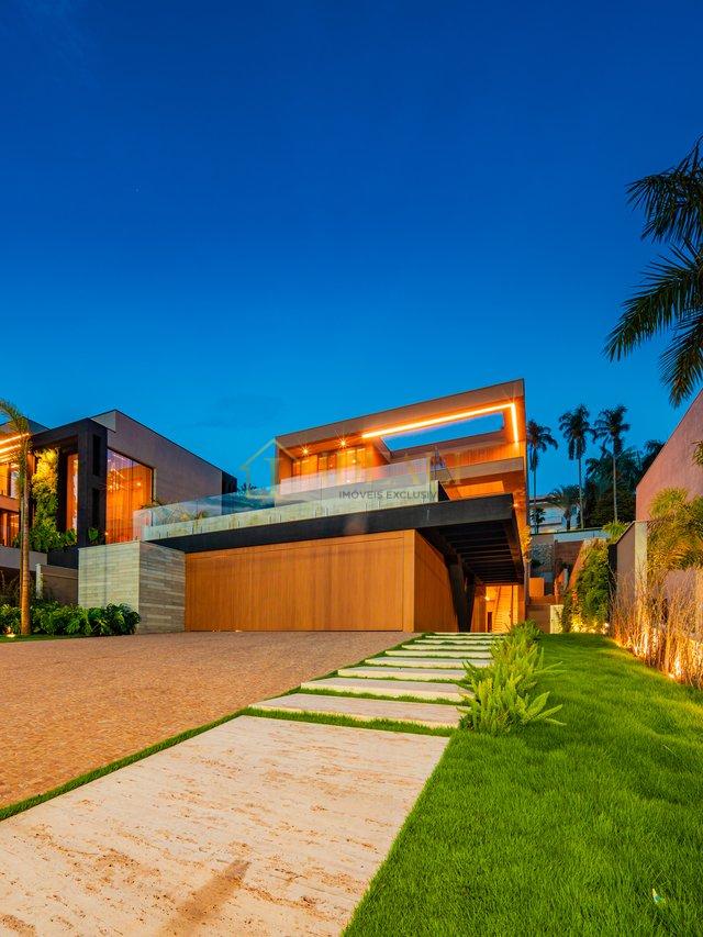 LINDA CASA NO CONDOMINIO TAMBORÉ 2 - Santana de Parnaíba - 