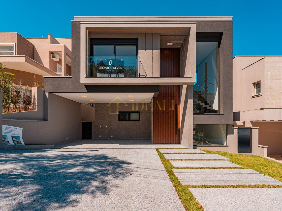 LINDA CASA NO CONDOMINIO VALVILLE - Santana de Parnaíba - 
