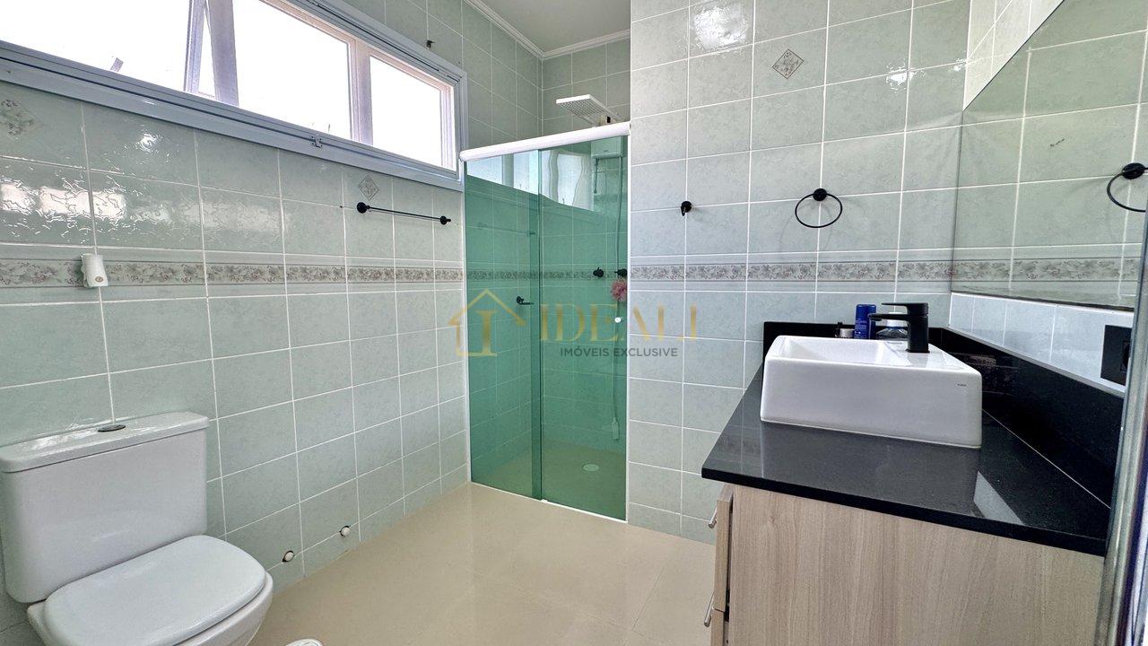LINDA CASA NO CONDOMINIO NO ALPHAVILLE 6 - Santana de Parnaíba - 