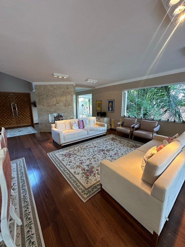 BELISSIMA CASA NA SERRA DA CANTAREIRA - Mairiporã - 