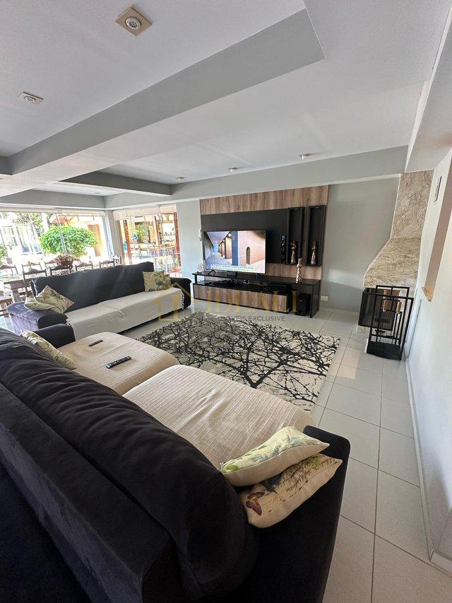 BELISSIMA CASA NA SERRA DA CANTAREIRA - Mairiporã - 
