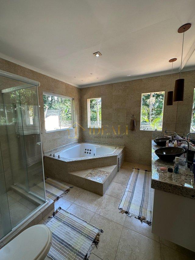 BELISSIMA CASA NA SERRA DA CANTAREIRA - Mairiporã - 