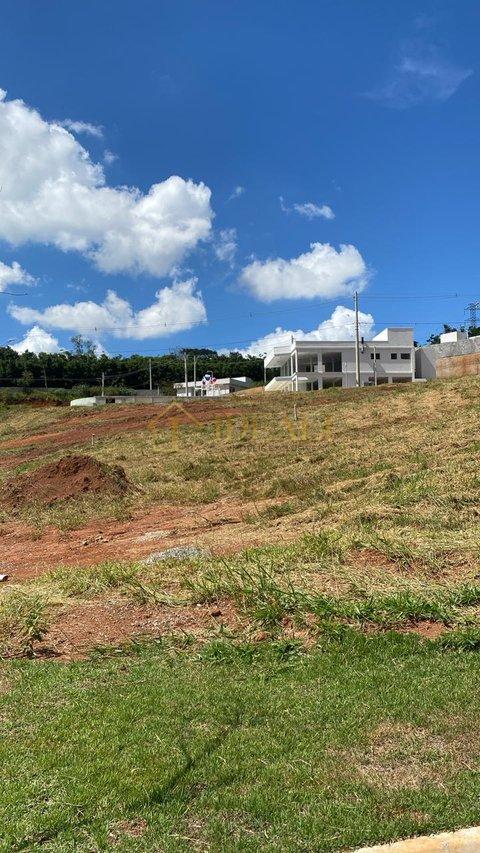 TERRENO EM ATIBAIA - Atibaia - 