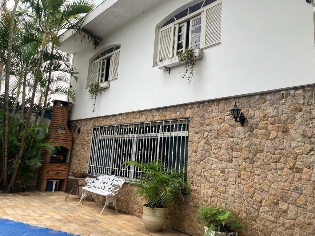 LINDO SOBRADO EM GUARULHOS PROXIMO DO LAGO DOS PATOS - Guarulhos - 