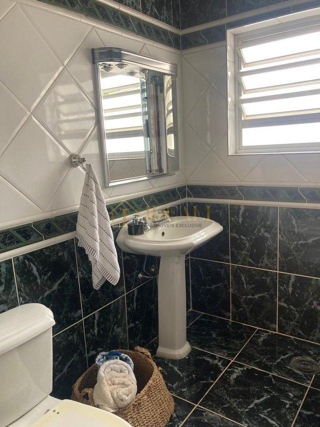LINDO SOBRADO EM GUARULHOS PROXIMO DO LAGO DOS PATOS - Guarulhos - 