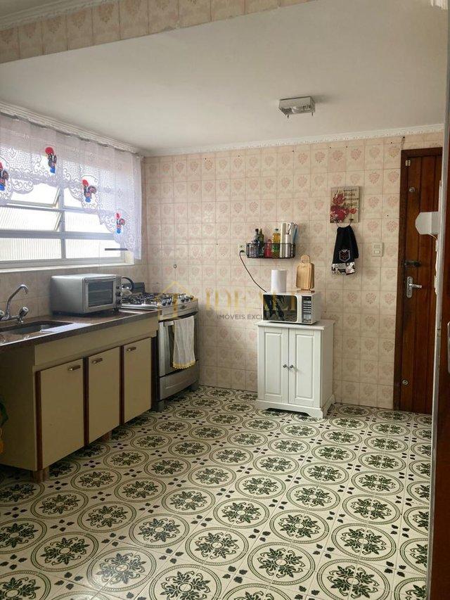 LINDO SOBRADO EM GUARULHOS PROXIMO DO LAGO DOS PATOS - Guarulhos - 