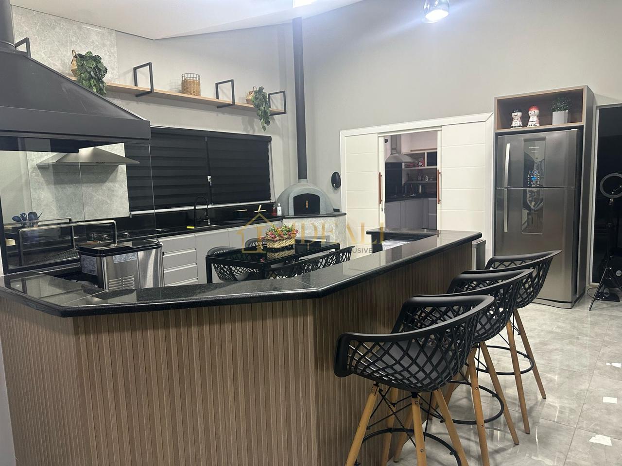 UMA CASA QUE VAI AL&Eacute;M DE MORAR. ( ELA ELEVA SEU ESTILO DE VIDA ) VENDA E LOCA&Ccedil;&Atilde;O  Atibaia - 