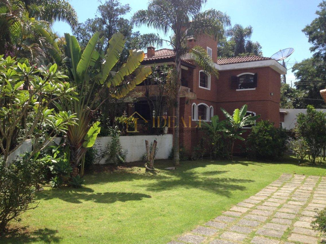 Casa Completa à Venda no Reserva das Hortênsias - Sem Taxa de Condomínio - Mairiporã - 