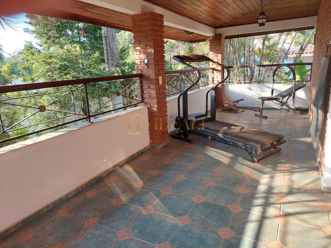 Casa Completa à Venda no Reserva das Hortênsias - Sem Taxa de Condomínio - Mairiporã - 